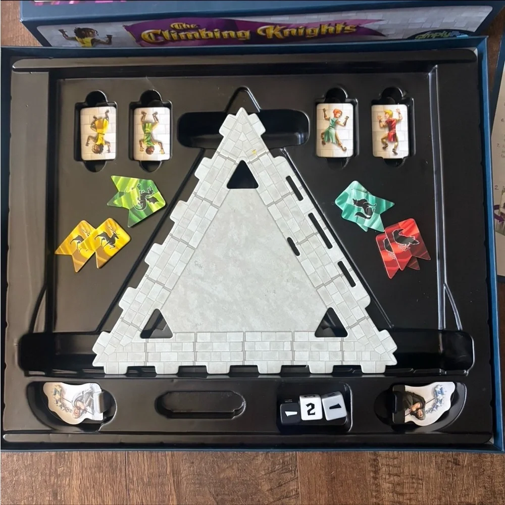SimplyFun The Climbing Knights Educational Spatial Reasoning Strategy Castle